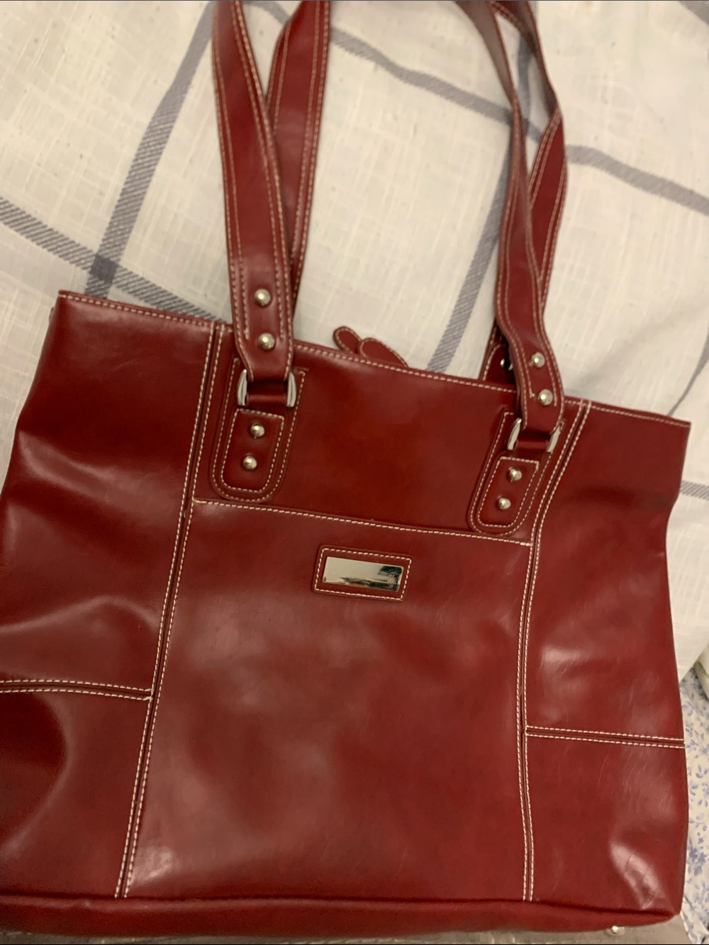 NWOT Franklin Covey Burgundy Leather Tote with Contrast Stitching